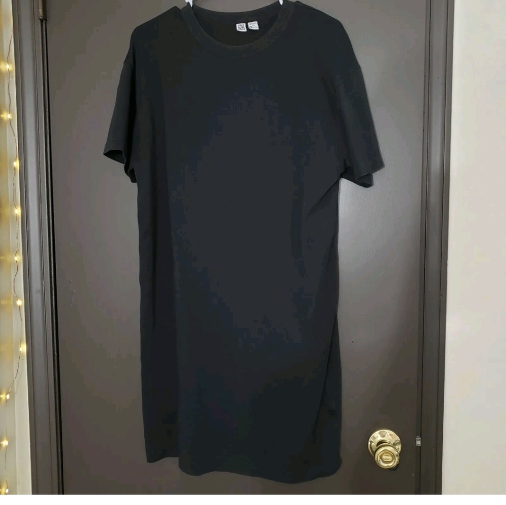 Uniqlo U dress